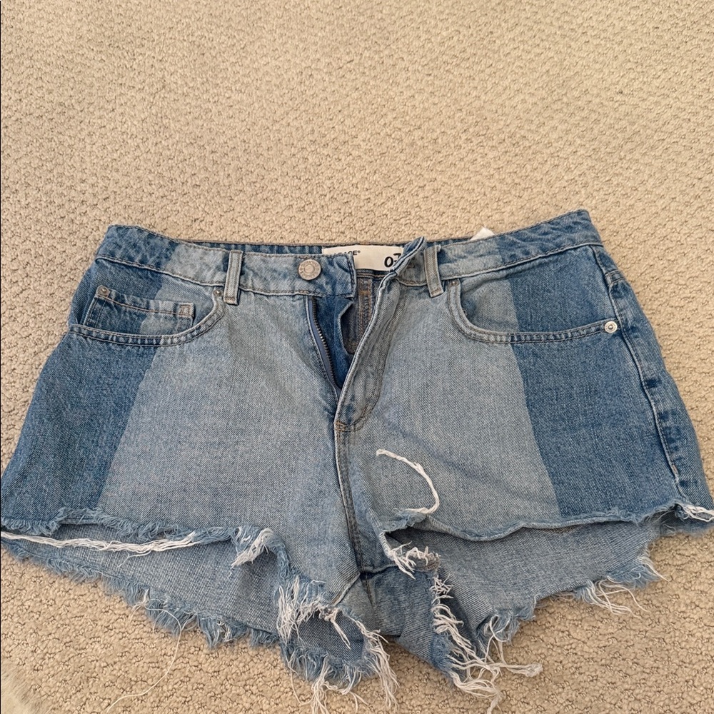Denim Distressed 2-toned Jean Shorts